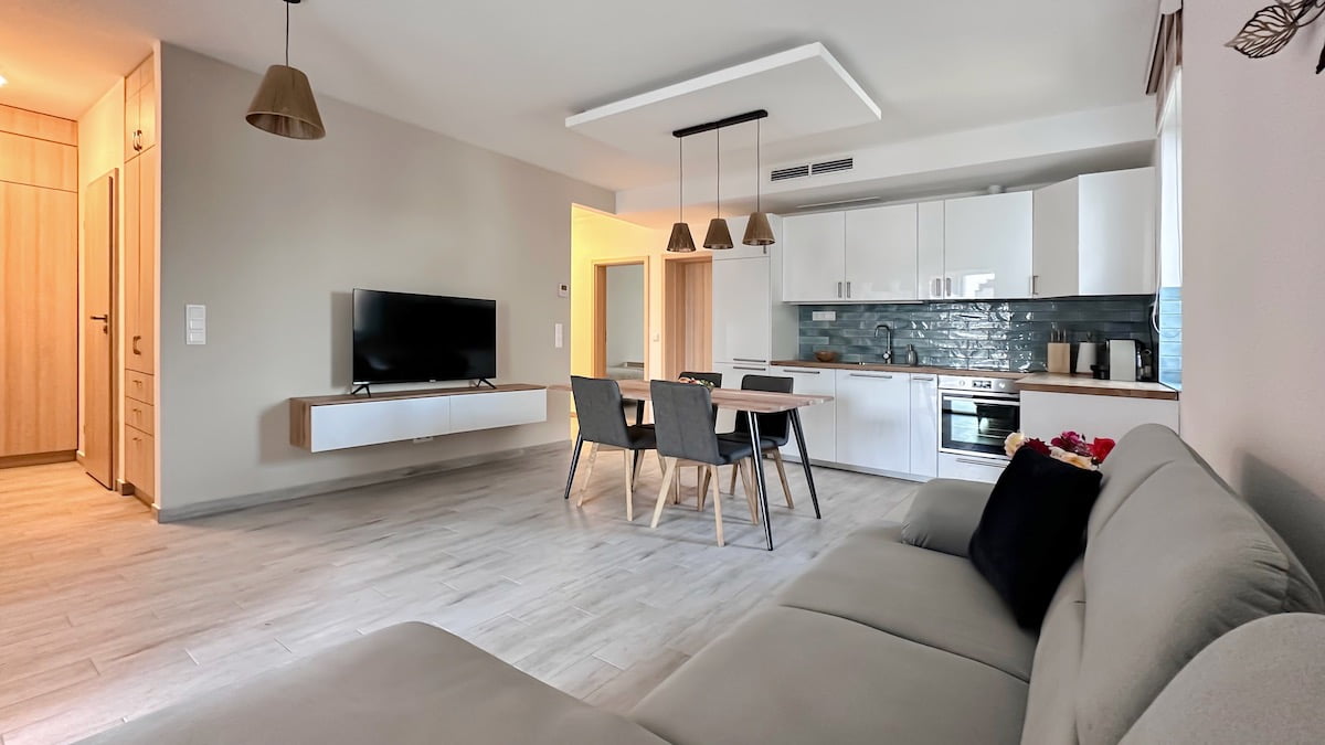 Earth apartment